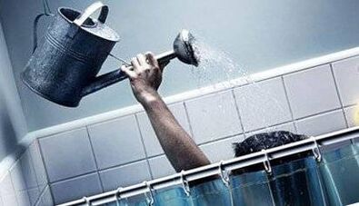 Riscaldamento della doccia prima della procedura per aumentare un membro di soda